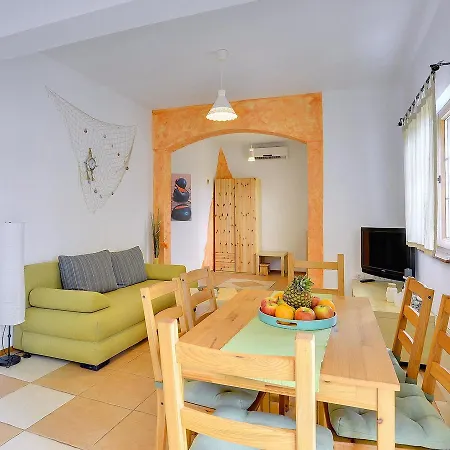 Tatil Evi Holiday Deborah *
