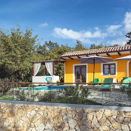 Holiday Deborah Tatil Evi